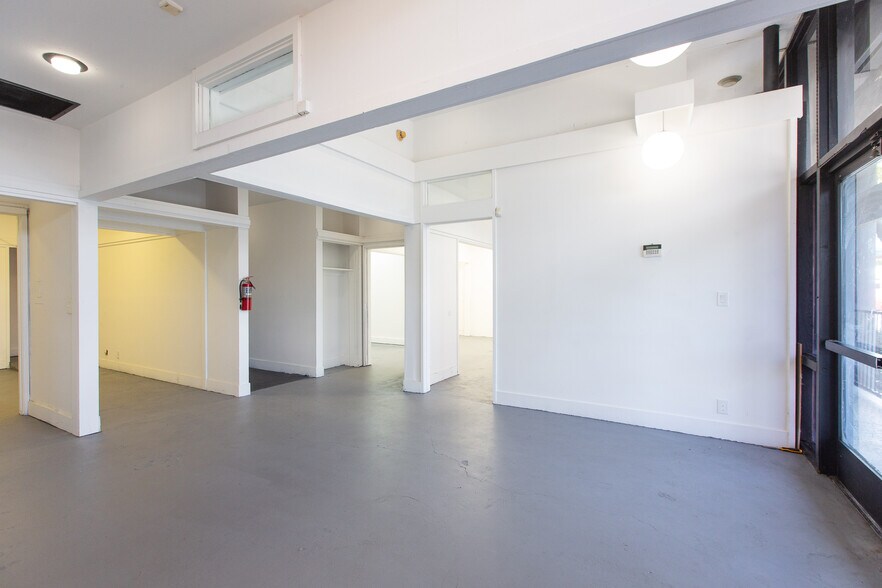 More Photos Of 1248 S Fairfax Ave, Los Angeles Light Manufacturing For Sale