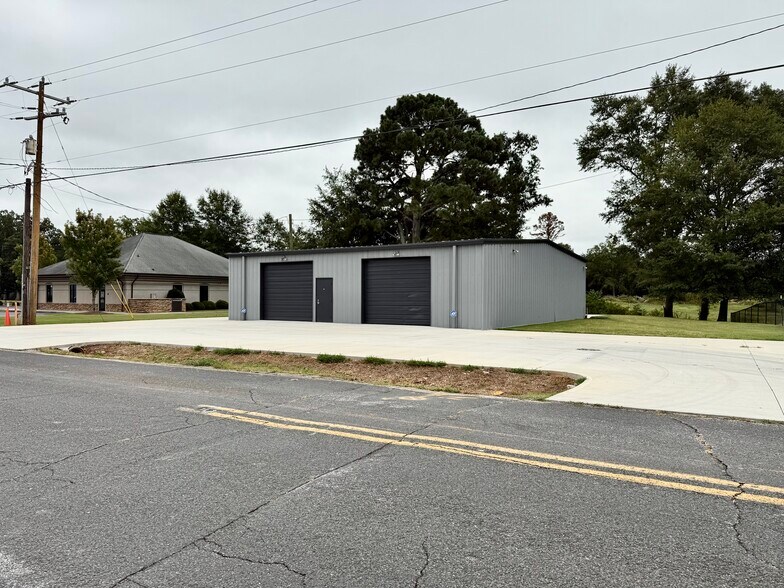 More Photos Of 1714 Circle Rd, Easley Warehouse For Sale