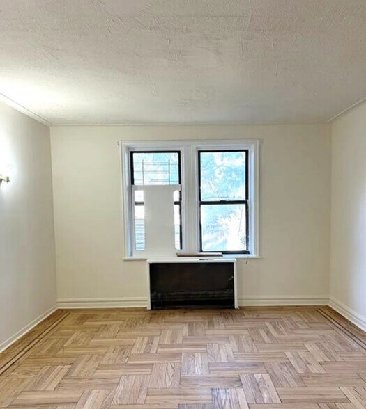 More Photos Of 2230 Tiebout Ave, Bronx Apartments For Sale