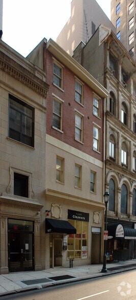 More Photos Of 1417 Locust St, Philadelphia Storefront Retail Office For Sale