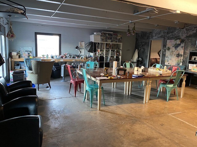 More Photos Of 3001 E Platte Ave, Colorado Springs Service For Sale