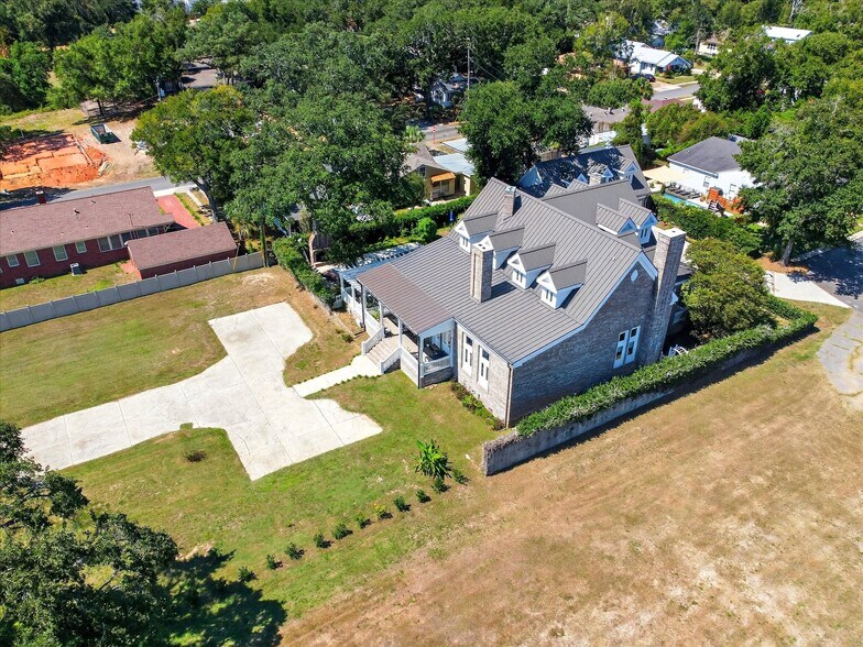 More Photos Of 1611 Glenn Swetman St, Biloxi Specialty For Sale