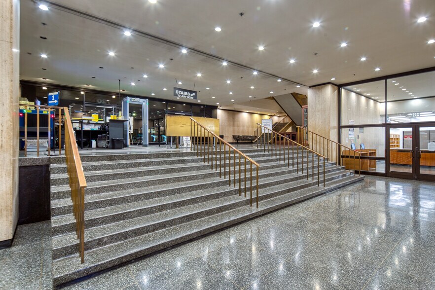 More Photos Of 720 9th St, Sacramento Office For Sale