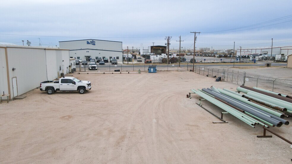 More Photos Of 3115 Francis Ave, Midland Industrial For Lease