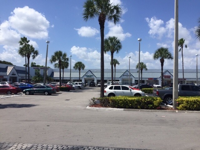 More Photos Of 18932-18970 S Dixie Hwy, Cutler Bay Daycare Center For Lease