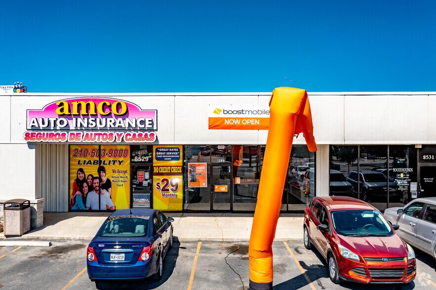 More Photos Of 8515-8611 Perrin Beitel Rd, San Antonio Freestanding For Lease