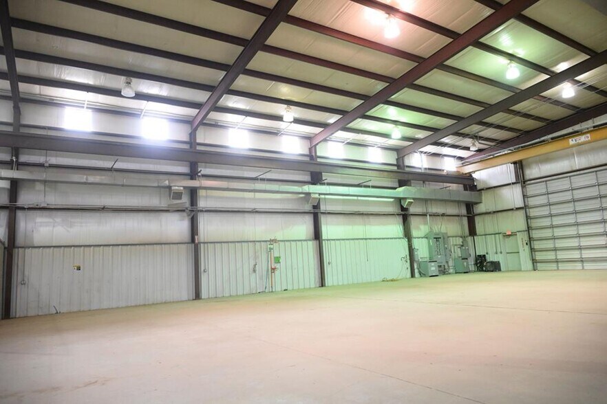 More Photos Of 3619 E State Highway 158, Midland Warehouse For Sale