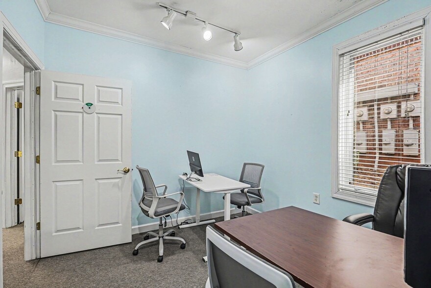 More Photos Of , Charlotte Office For Sale