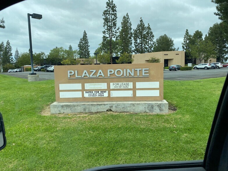 More Photos Of 23293 S Pointe Dr, Laguna Hills Medical For Lease