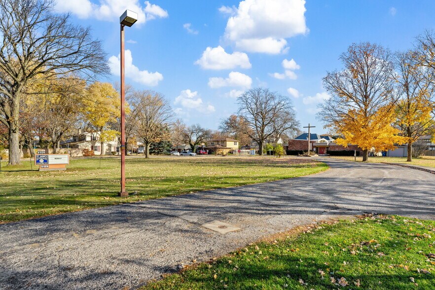 More Photos Of 5129 Wolf Rd, Western Springs Religious Facility For Sale