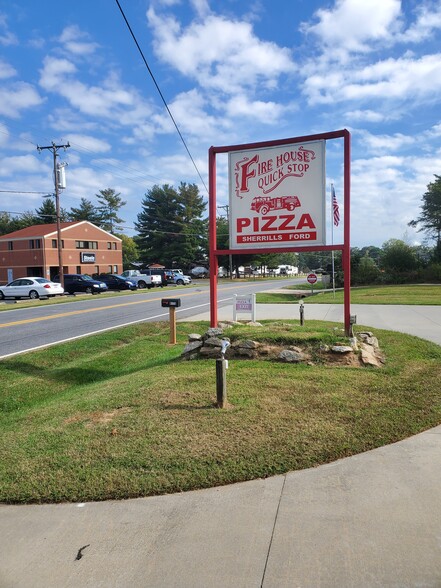 More Photos Of 6175 Highway 150 E, Denver Freestanding For Sale