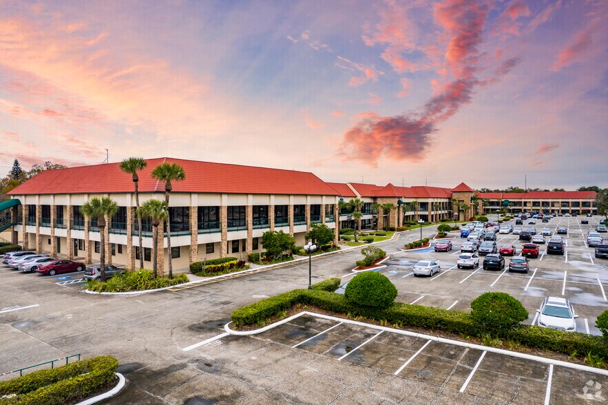 More Photos Of 6800 N Dale Mabry Hwy, Tampa Office For Lease