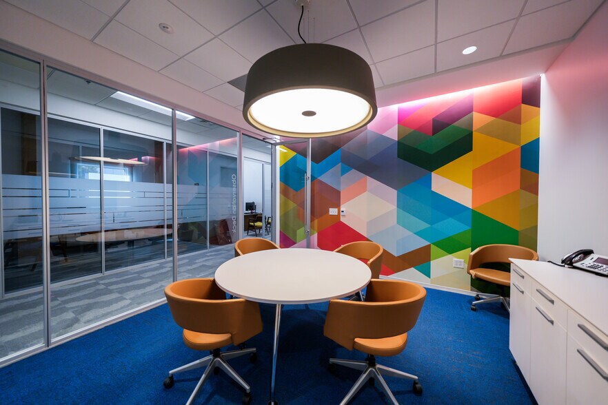 More Photos Of 4111 South Blvd, Charlotte Office For Lease