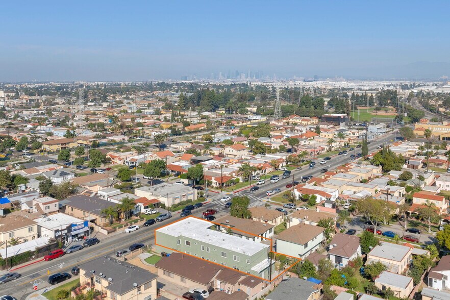 More Photos Of 7512 California Ave, Huntington Park Apartments For Sale