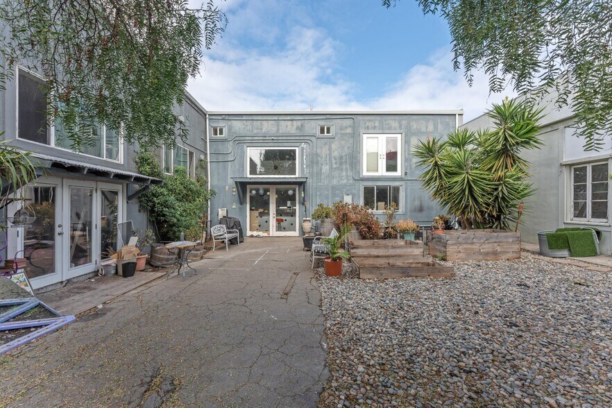 More Photos Of 1254 E 12th St, Oakland Apartments For Sale