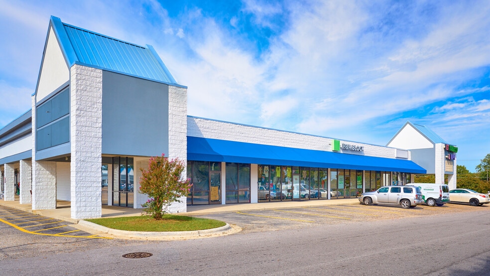 More Photos Of 1111-1195 N Bragg Blvd, Spring Lake Unknown For Lease