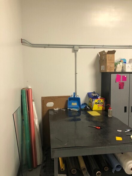 More Photos Of 114 Venture Dr, Pataskala Warehouse For Lease