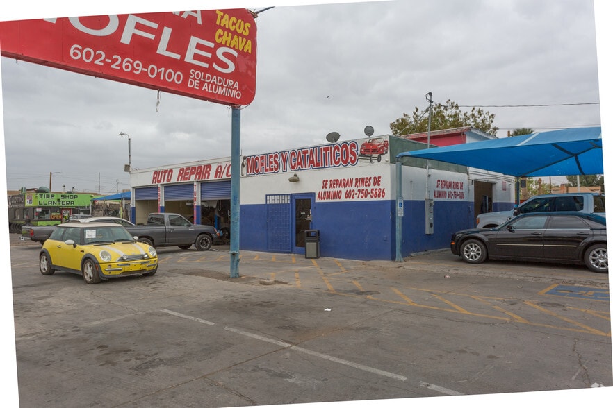 More Photos Of 2735 W Van Buren St, Phoenix Service For Sale