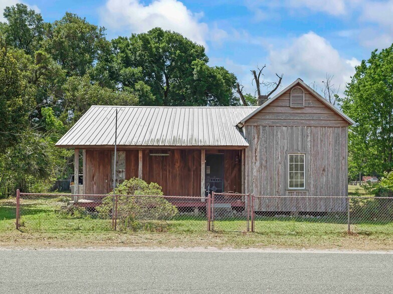 Primary Photo Of 4241 County Road 106, Oxford Office For Sale