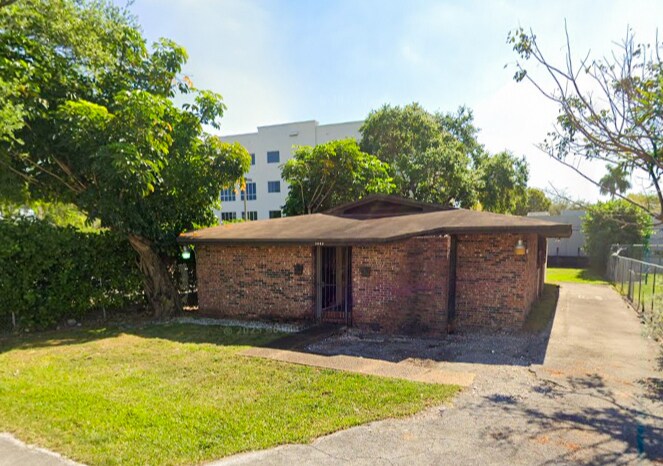 Primary Photo Of 9443 Old Dixie Hwy, Miami Office For Sale