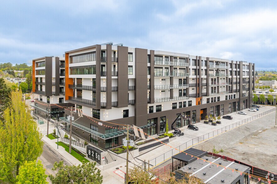 More Photos Of 8250 Manitoba St, Vancouver Flex For Sale