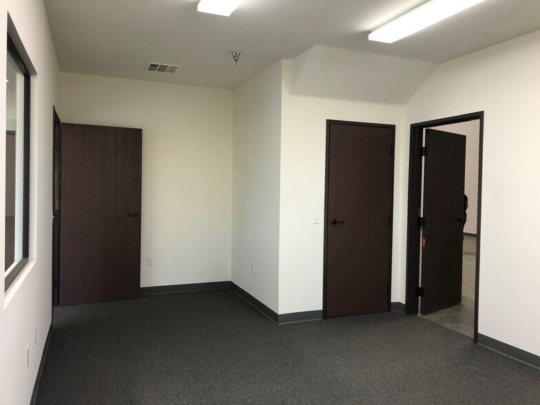 More Photos Of 2407 Chico Ave, South El Monte Warehouse For Lease