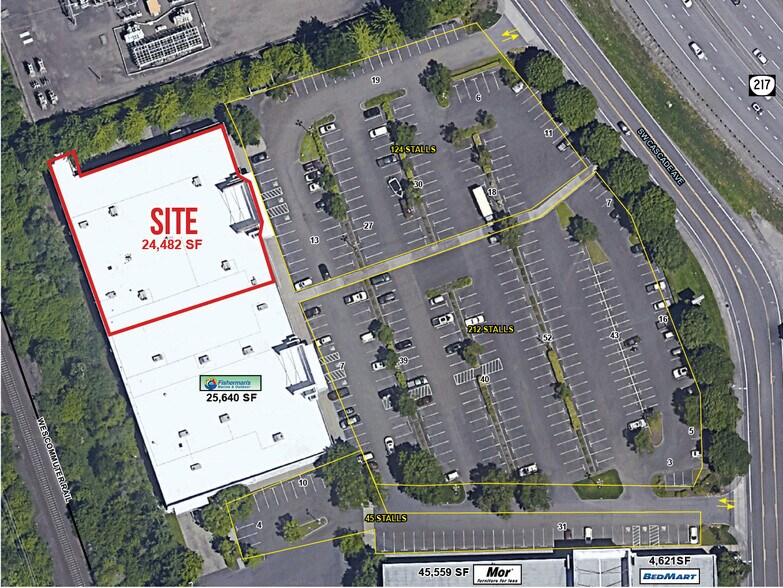 More Photos Of 10329-10355 SW Cascade Blvd, Tigard Freestanding For Lease