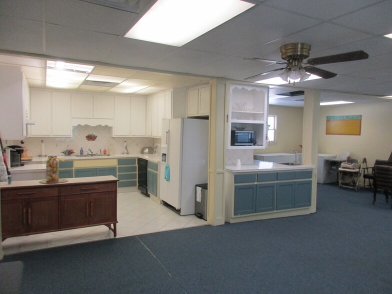More Photos Of 4501 W 8th St, Tulsa Religious Facility For Sale