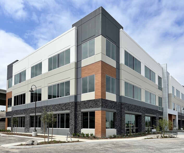 More Photos Of 888 S Brea Canyon Rd, Diamond Bar Medical For Lease