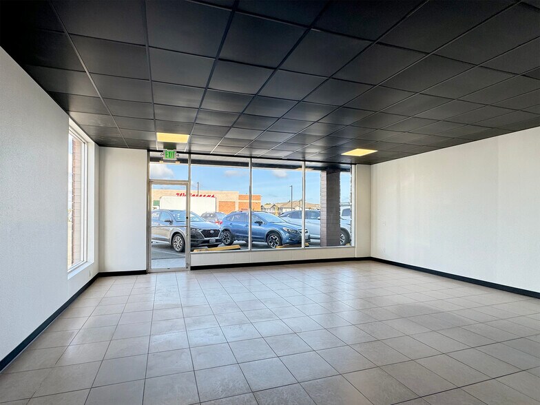 More Photos Of 463 Washington St, Sequim Storefront For Lease