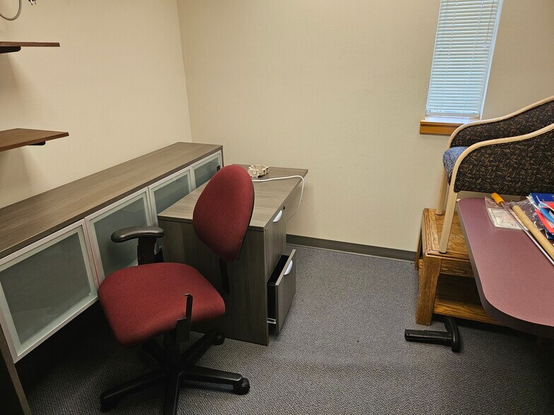 More Photos Of 711 13th St E, Whitefish Healthcare For Sale