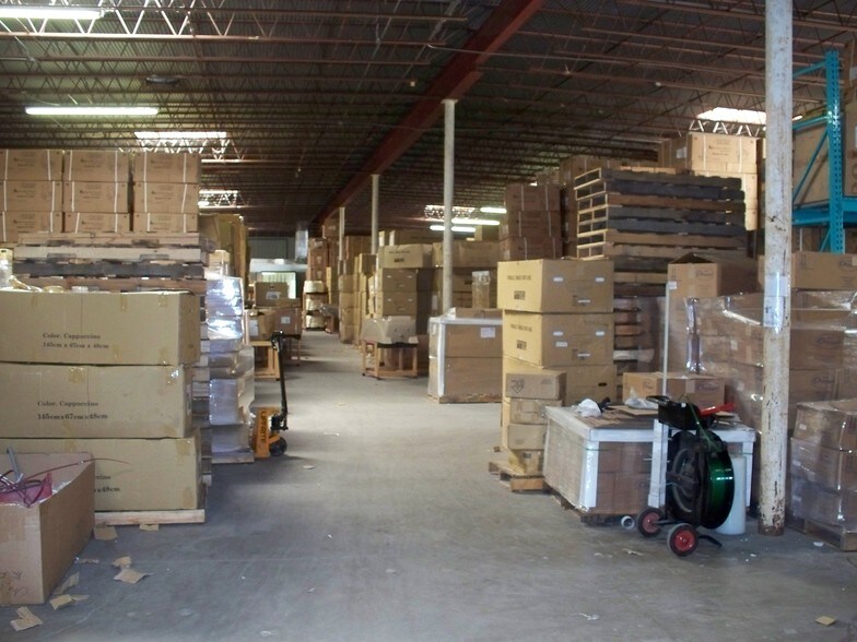 More Photos Of 6001-6501 Westline Dr, Houston Unknown For Lease