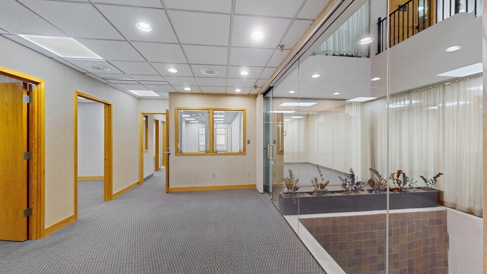 More Photos Of 300-310 Main St, Worcester Office For Lease