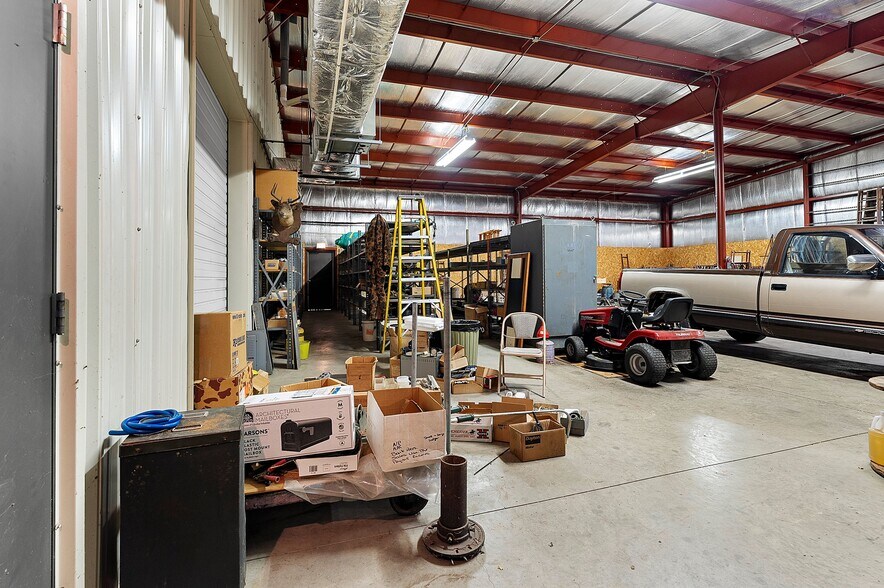 More Photos Of 1373 Kimberly Dr, Neenah Flex For Sale