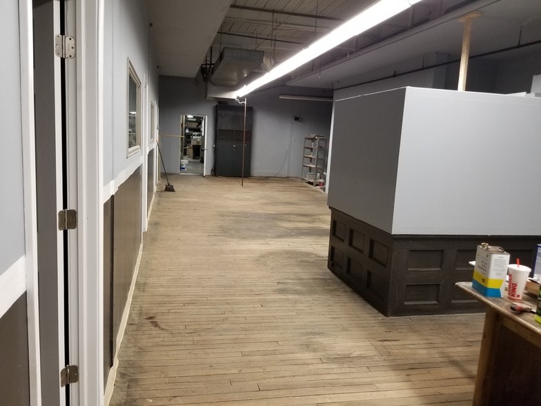 More Photos Of 343-345 Broadway St, Buffalo Manufacturing For Lease