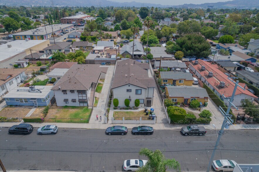 More Photos Of 5328 Auckland Ave, North Hollywood Apartments For Sale