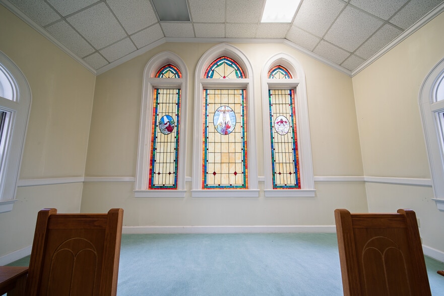 More Photos Of 4323 Primrose Rd, Columbus Religious Facility For Sale