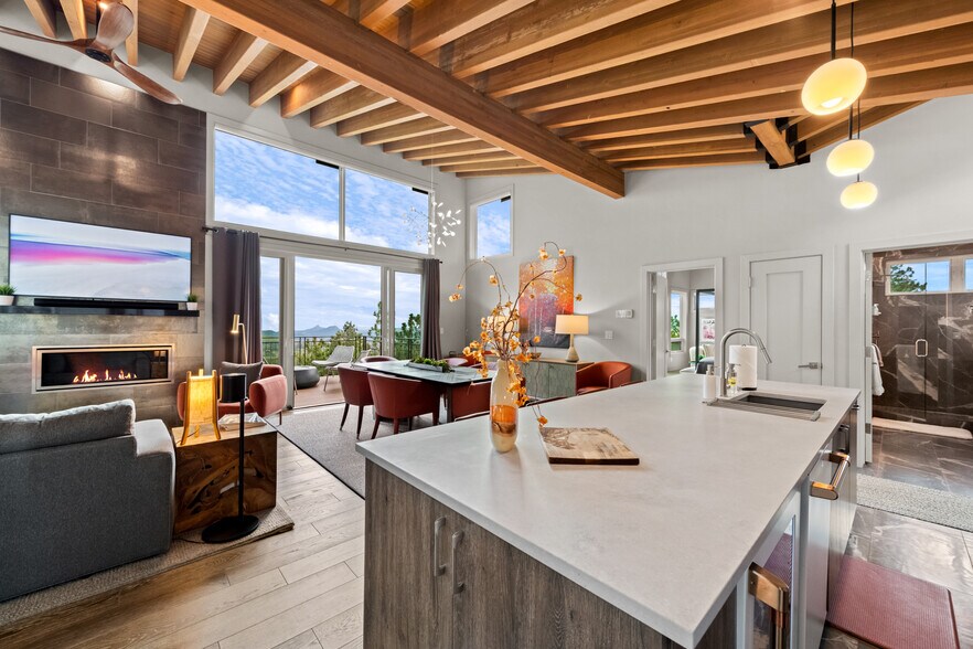 More Photos Of 893 Dick Mountain Drive, Bailey Specialty For Sale
