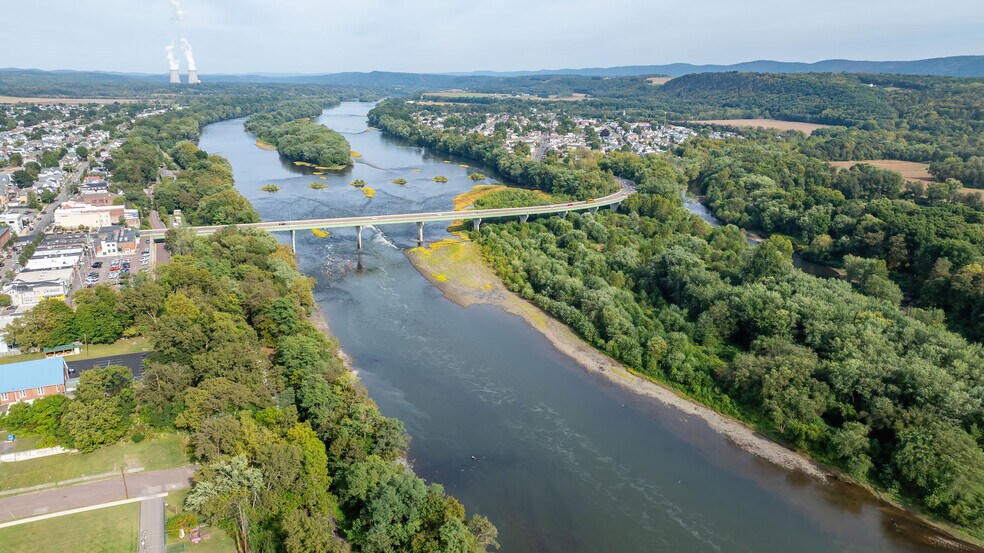 More Photos Of 338 E Front St, Berwick General Retail For Sale