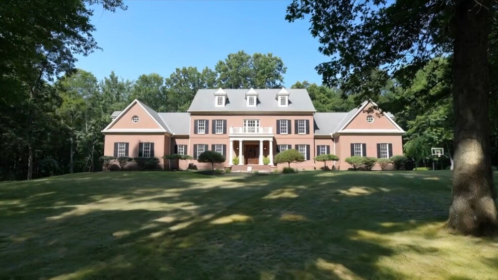 Primary Photo Of 5455 Plantation Rd, Sunbury Lodge Meeting Hall For Sale