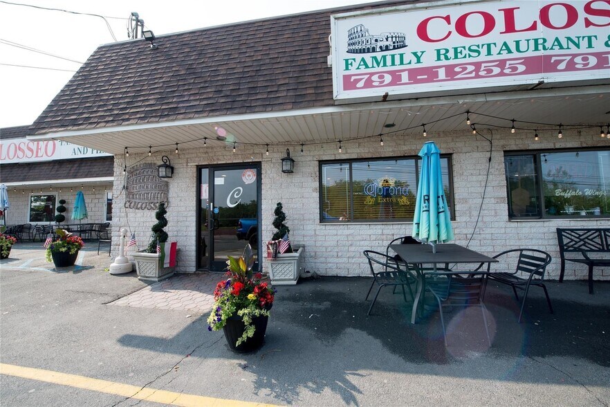 More Photos Of 28 Raceway Rd, Monticello Restaurant For Sale