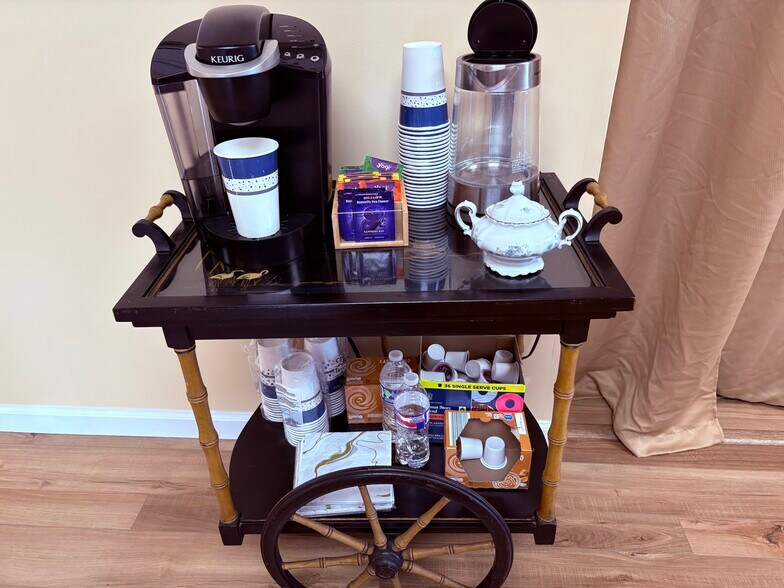 More Photos Of 822 Davison Rd, Lockport Coworking Space