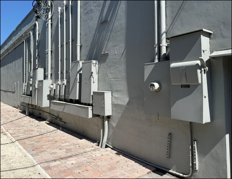 More Photos Of 901 NW 31st Ave, Fort Lauderdale Warehouse For Lease
