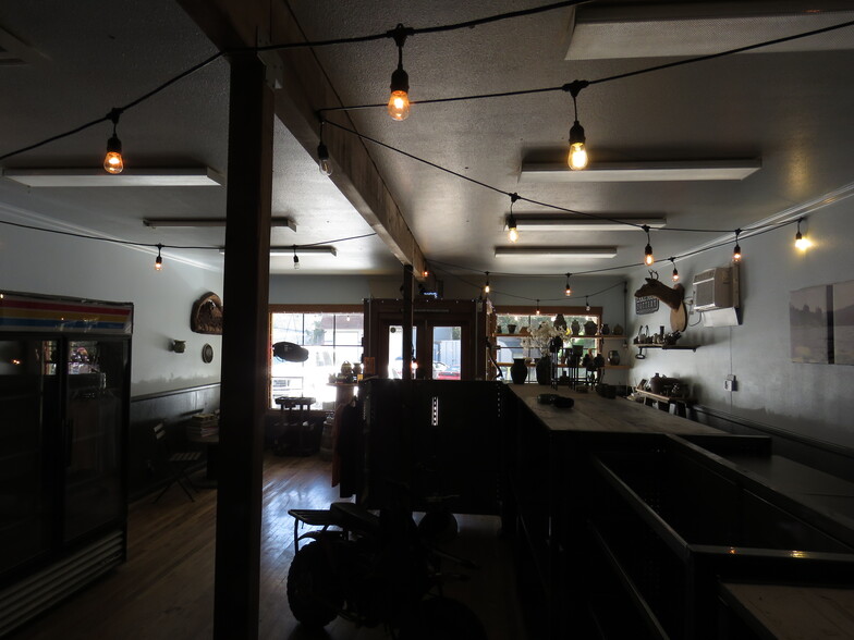 More Photos Of 23382 Crest Forest Dr, Crestline Freestanding For Sale