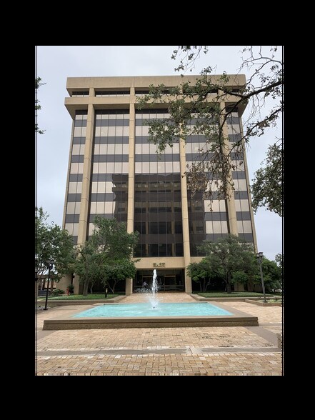 More Photos Of 13601 Preston Rd, Dallas Office For Sale