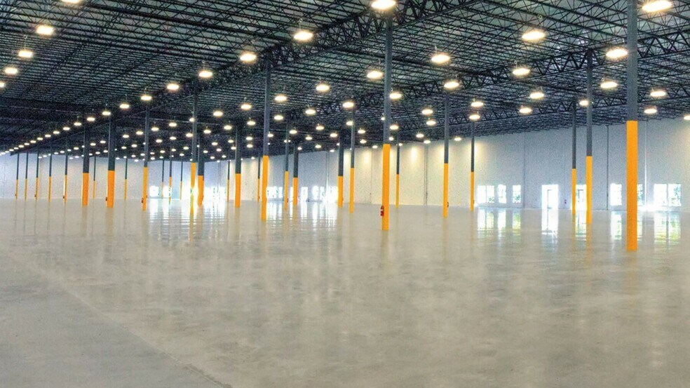 More Photos Of 6017 Southern Blvd, West Palm Beach Unknown For Lease