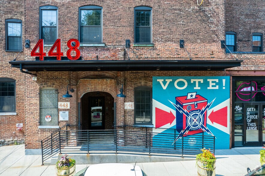 Primary Photo Of 448 N 10th St, Philadelphia Office For Lease