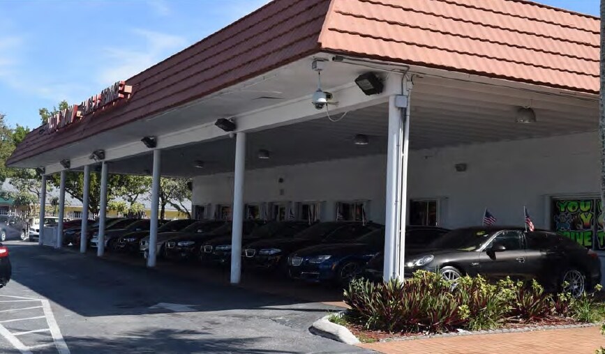 More Photos Of 420-440 S State Road 7, Plantation Auto Dealership For Lease