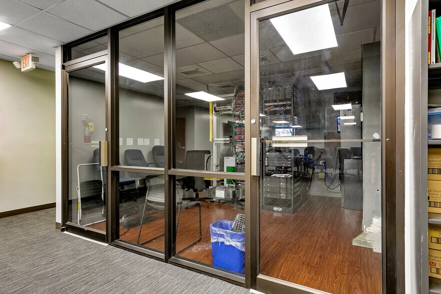 More Photos Of 2725 Center Pl, Melbourne Research And Development For Sale