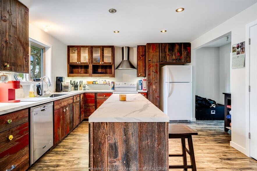 More Photos Of 713 Mersea Road 4, Staples Land For Sale